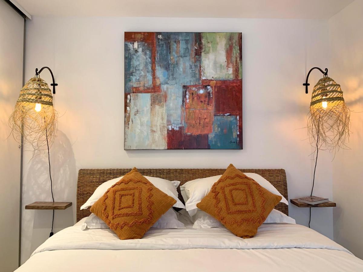 Home Chic Home - La Terrasse Bazille - Netflix มงต์เปอลิเยร์ ภายนอก รูปภาพ