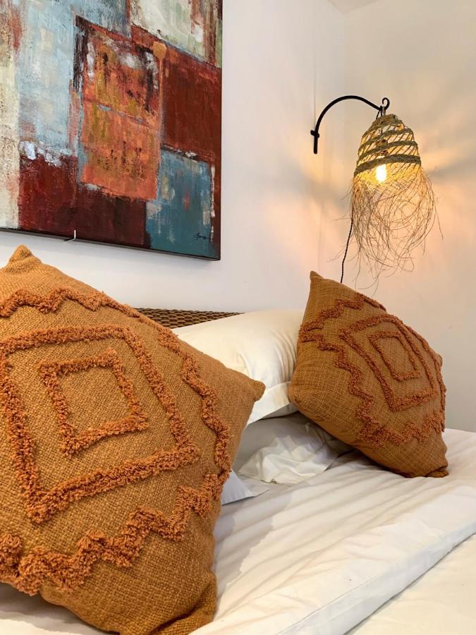 Home Chic Home - La Terrasse Bazille - Netflix มงต์เปอลิเยร์ ภายนอก รูปภาพ
