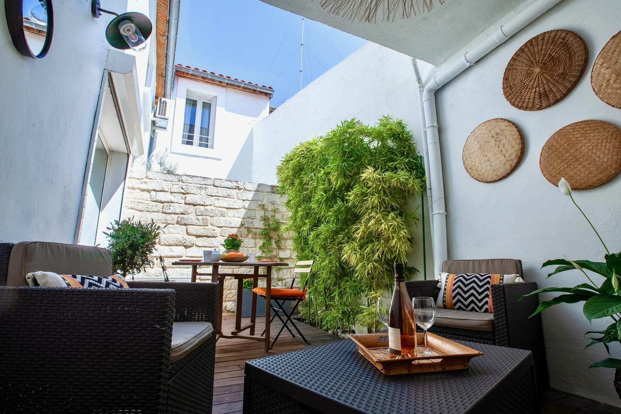 Home Chic Home - La Terrasse Bazille - Netflix มงต์เปอลิเยร์ ภายนอก รูปภาพ